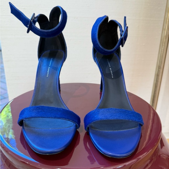 NWOB Giuseppe Zanotti Neyla Ponyhair 85mm Heel Sandal - Picture 2 of 8